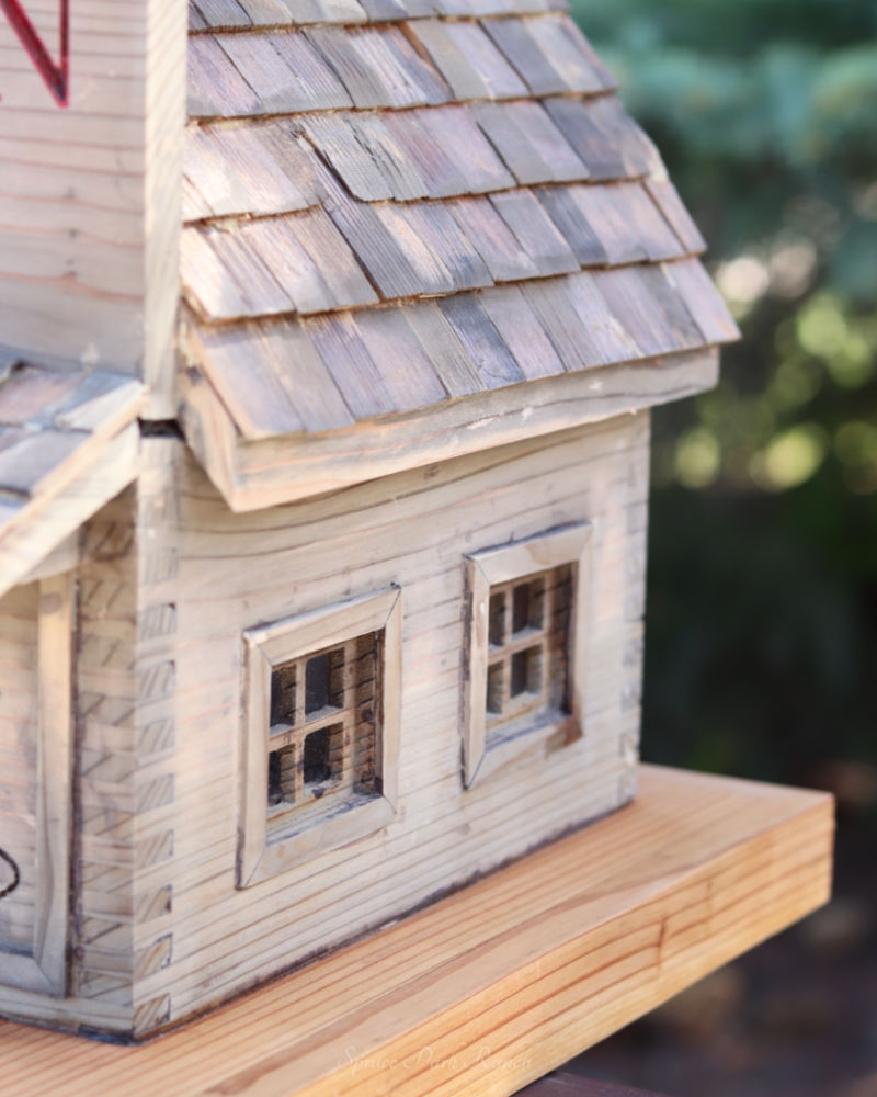 Cook County Saloon Birdhouse With Oilers Logo