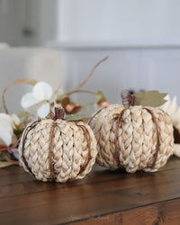 Cream Braided Cornhusk Pumpkin