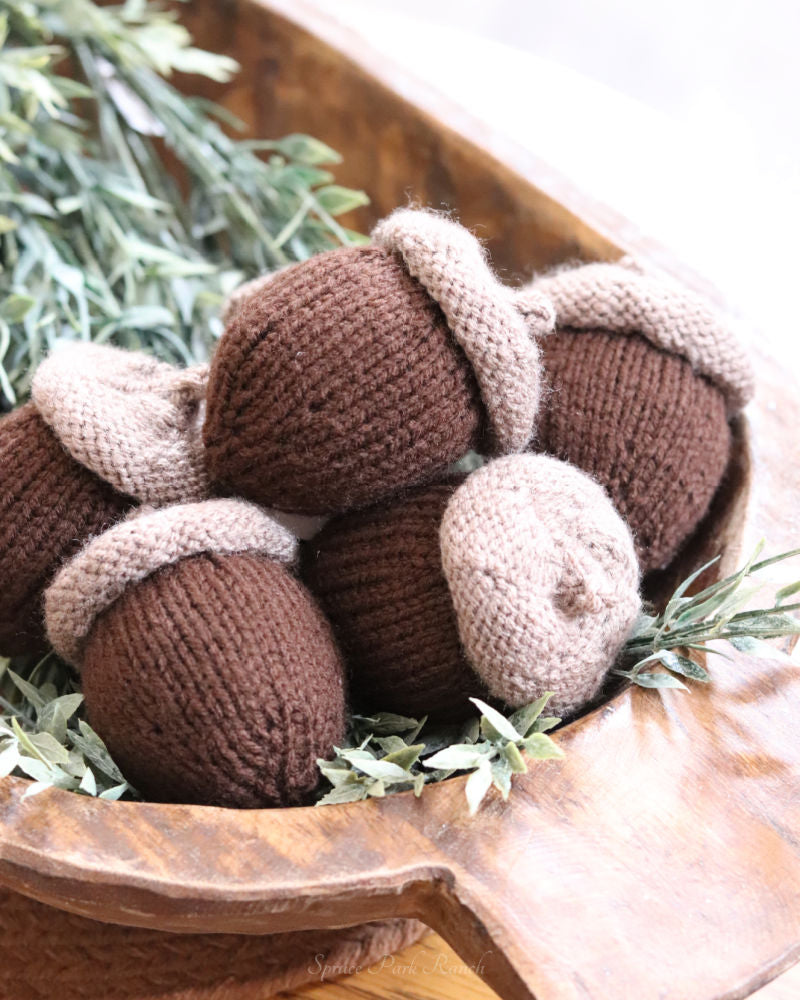 Knit Acorn