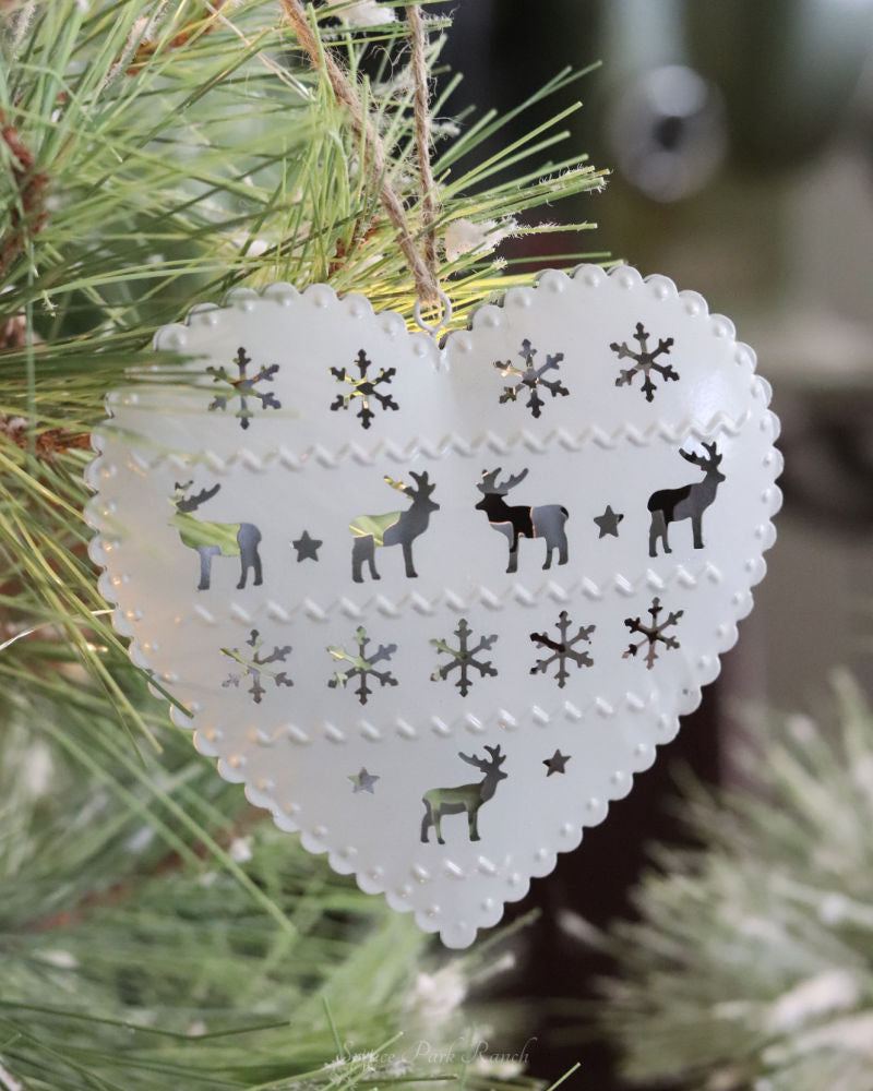 Metal Christmas Deer Cutout Ornaments