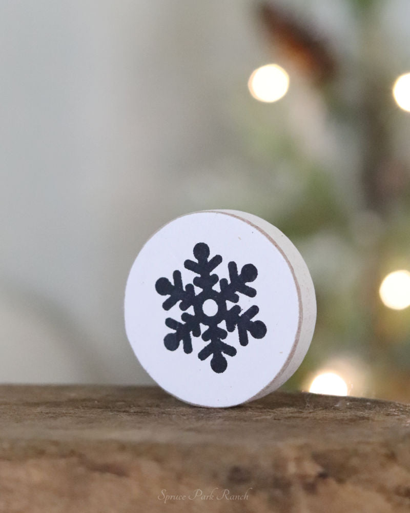 Mini Wood Snowflake Circle Shapes