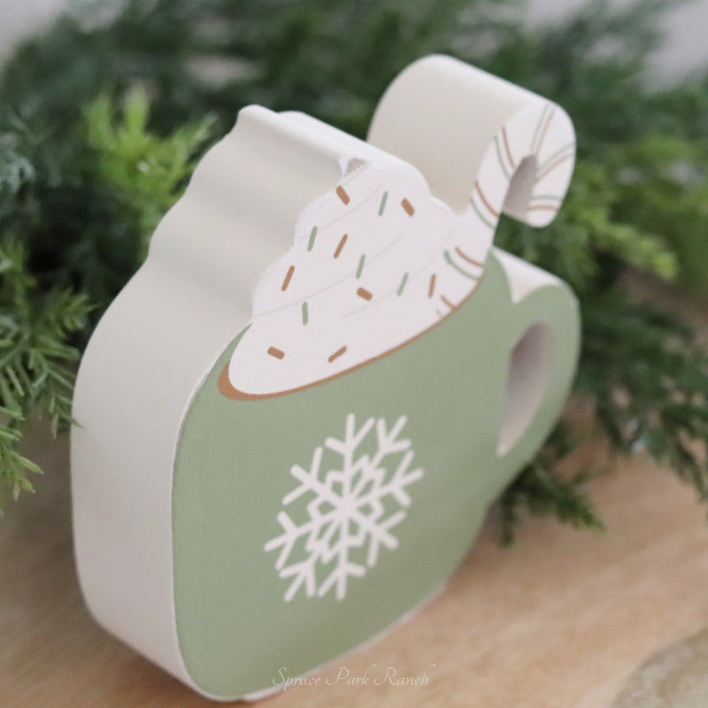 Chunky Wood Christmas Mug Sitter Green