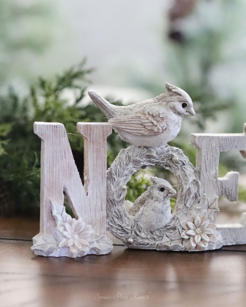 Cardinal Noel Decor