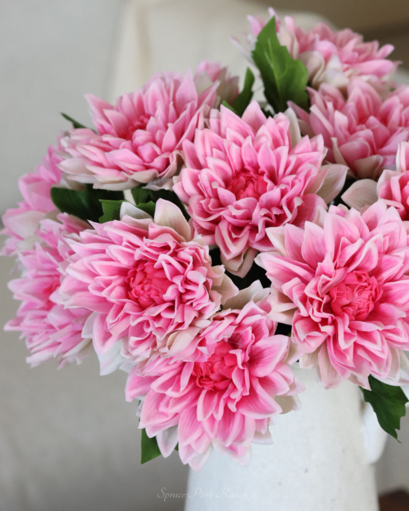 Dahlia Pink Real Touch Stem 21"