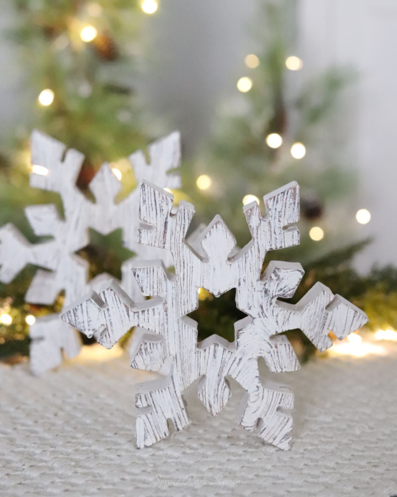 Rustic Snowflake Decor