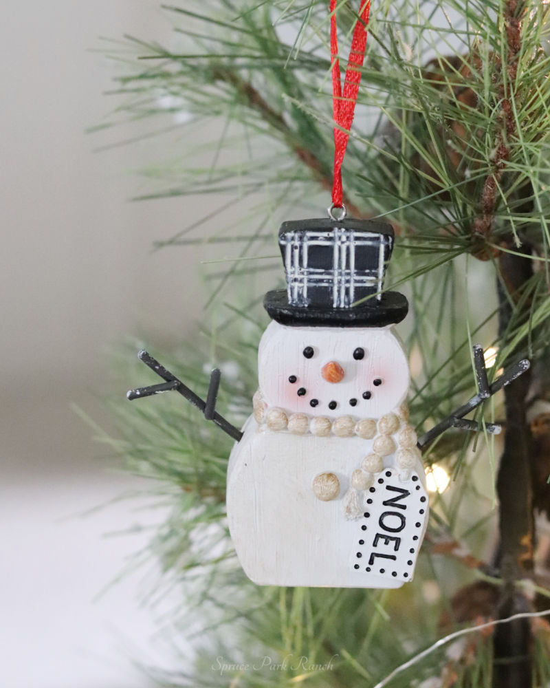 Plaid Hat Snowman Ornament