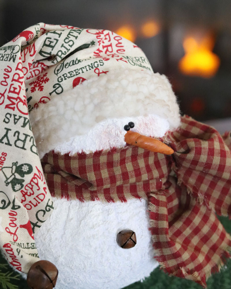 Chubby Snowman With Christmas Sentiment Toque