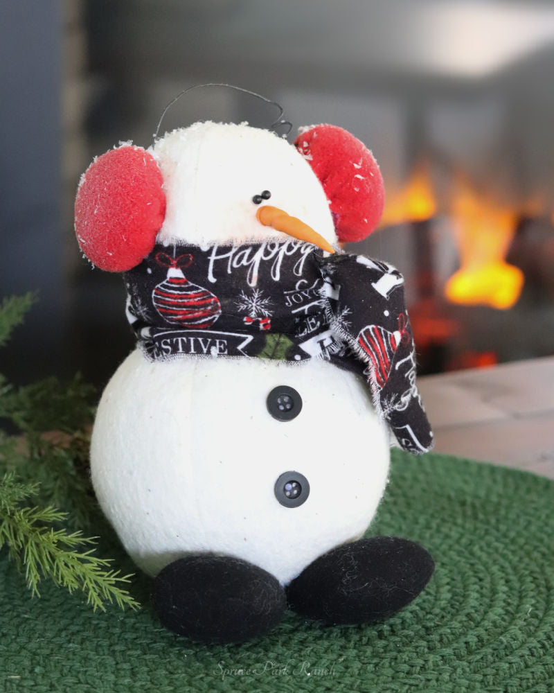 Earmuff Snowman With Boots