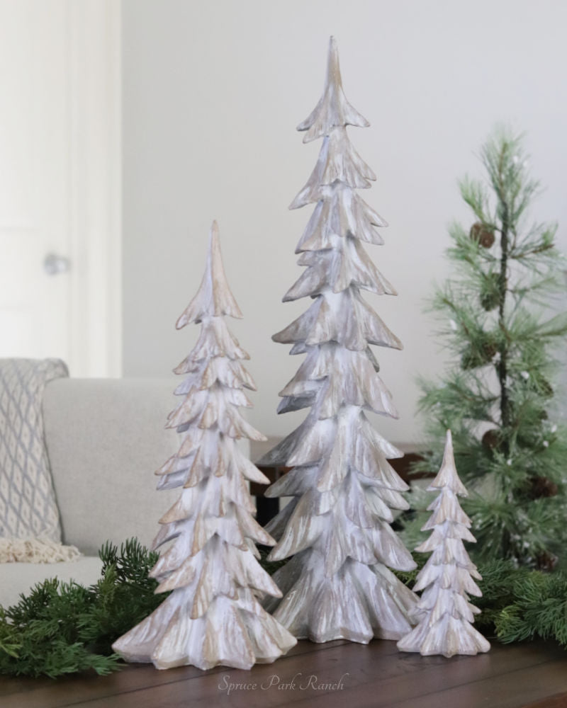 Rustic Natural Resin Christmas Tree