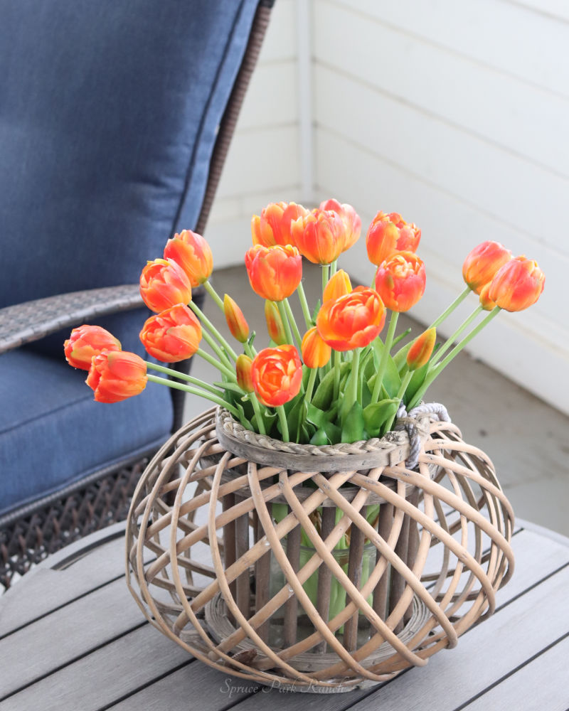 Tulip UV Resistant Orange Real Touch Bundle 15"