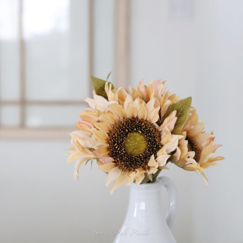 Cream Sunflower Bundle 10.5"